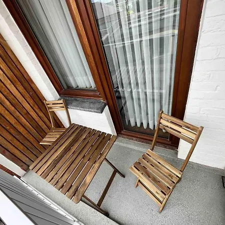 Spacious 2 Bedroom App In The Center With Terrace شقة *